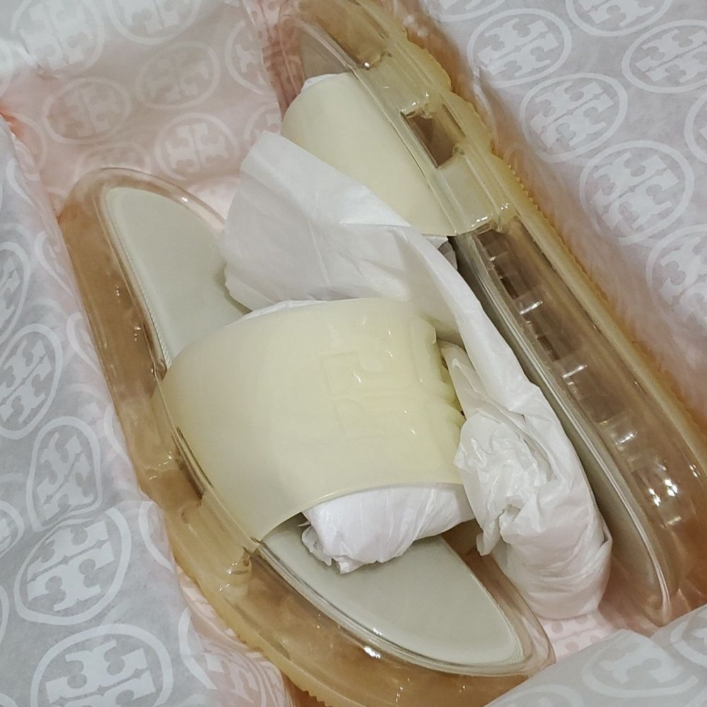 Tory Burch New Ivory Bubble Jelly Pool Slide Size 9 BRAND NEW! - Picture 3 of 10